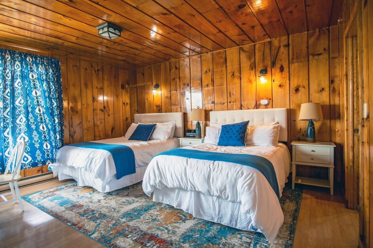 Friars Bay Inn&Cottages Welshpool Esterno foto