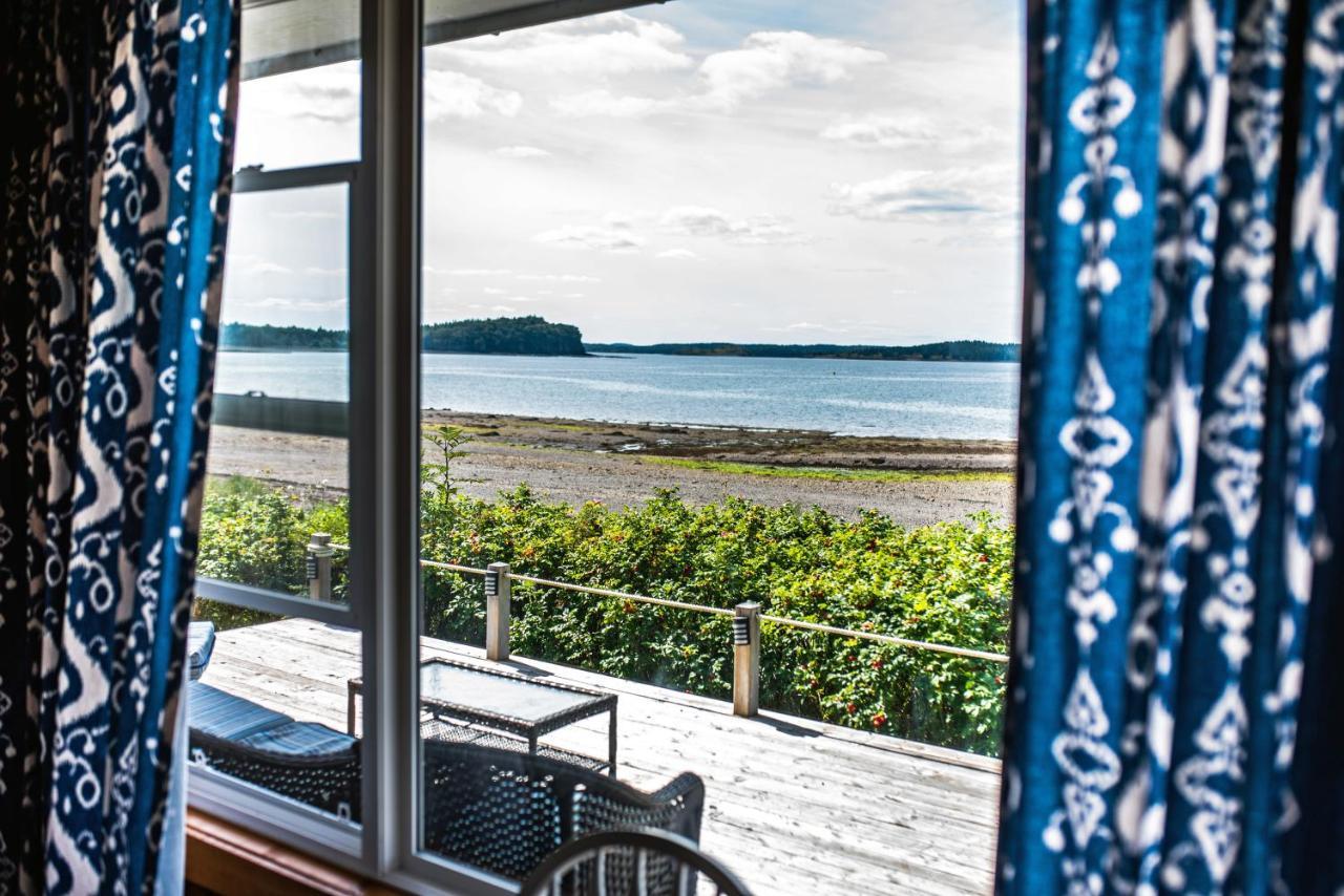 Friars Bay Inn&Cottages Welshpool Esterno foto
